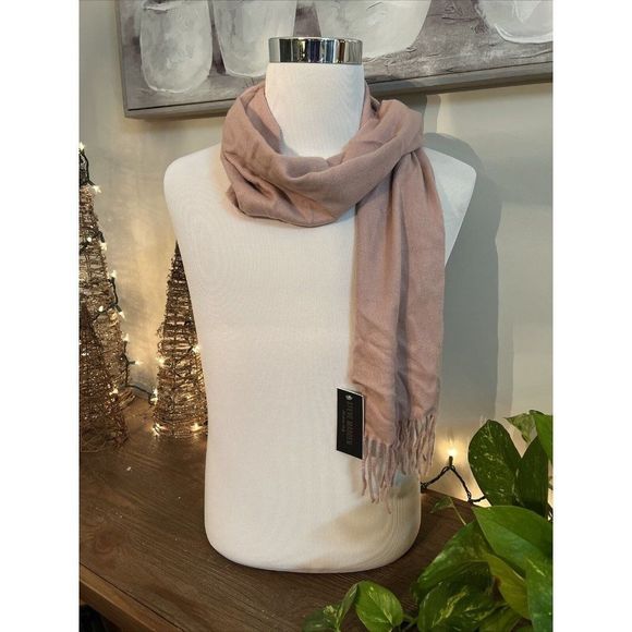NWT Steve Madden Mid Weight Cozy Muffler Scarf with Fringe Blush Pink‎ - Picture 5 of 5